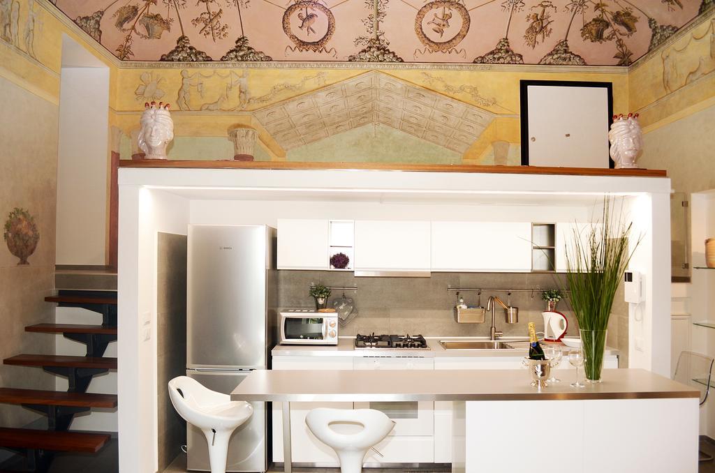 La Suite Del Principe Con Parcheggio Incluso Palermo Exterior foto